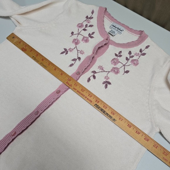 Anthony Richards Cardigan Sweater Womens Medium White Pink Embroidered Cottage - Picture 8 of 11